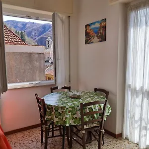 Trilly House Apartment